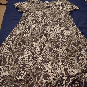Lularoe Carly